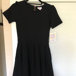 Lularoe Amelia